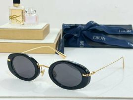 Picture of Dior Sunglasses _SKUfw56704715fw
